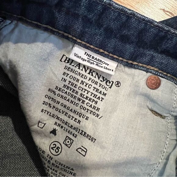 NEW Blank NYC The Barrow Vintage High Rise Distressed Jean Shorts Women’s 25 - Picture 7 of 8